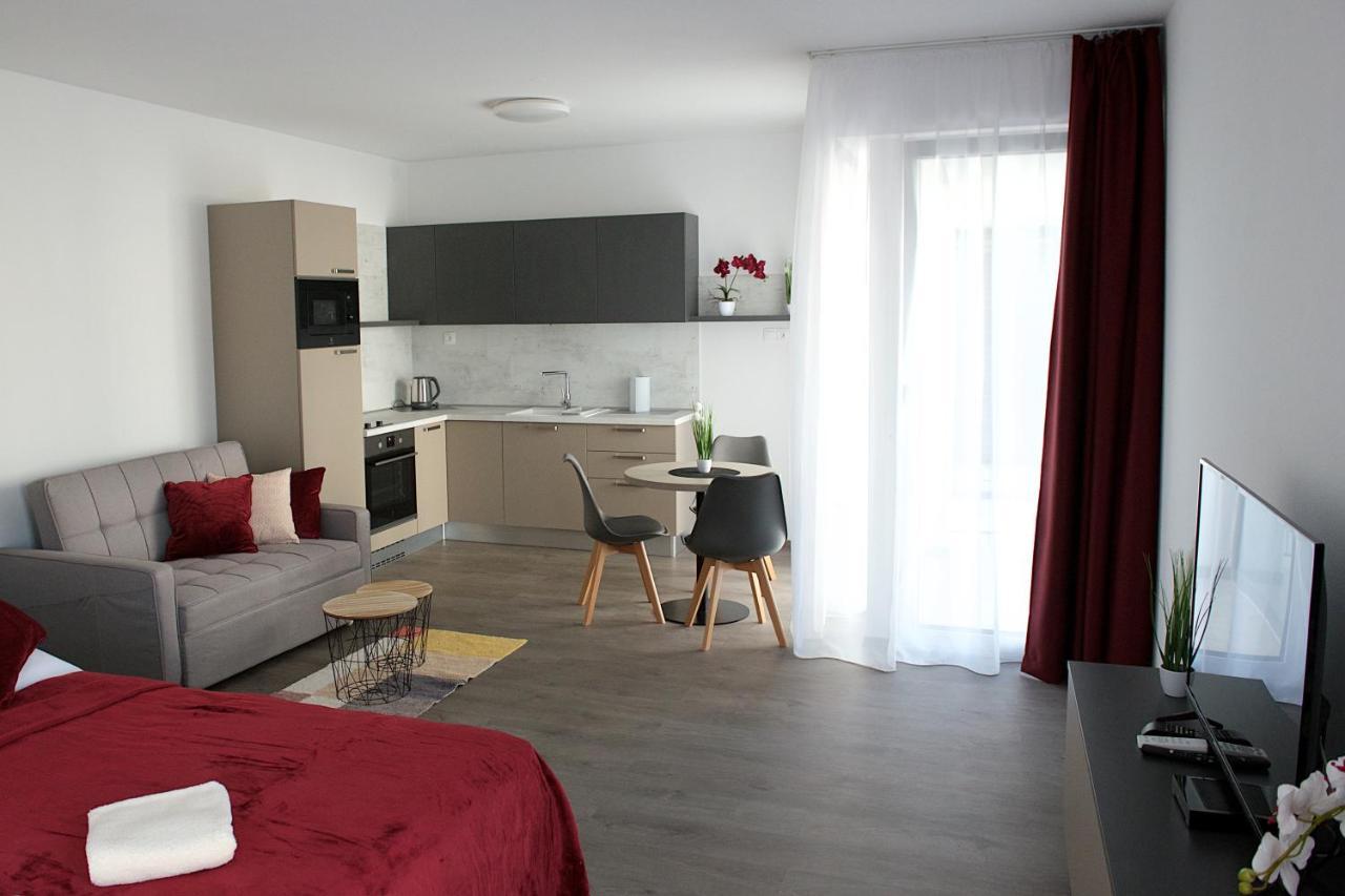 Apartmán Greenbay Golf Trencin Exterior foto