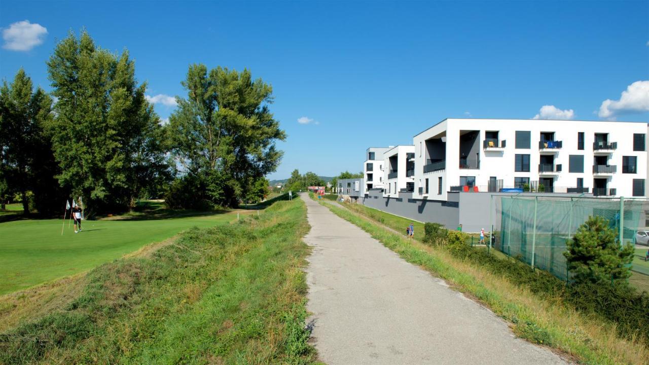 Apartmán Greenbay Golf Trencin Exterior foto