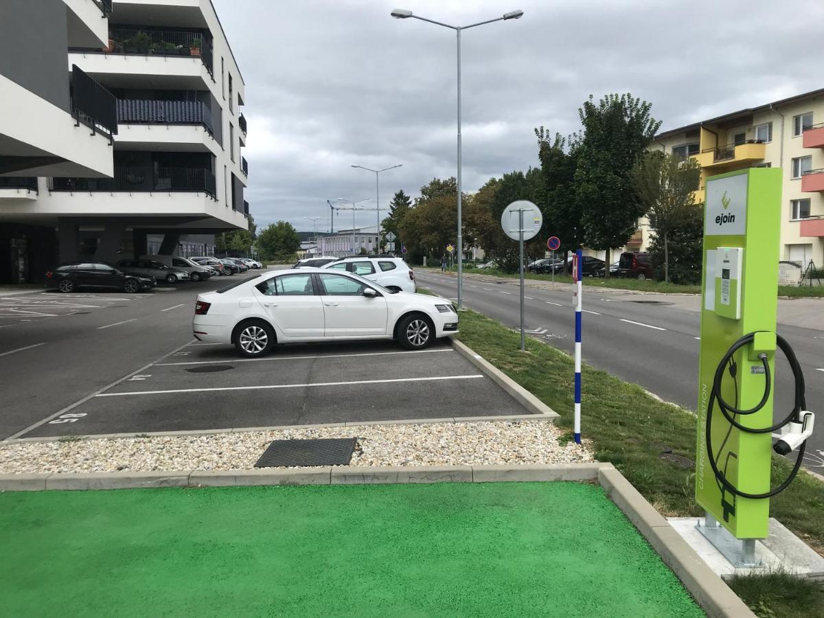Apartmán Greenbay Golf Trencin Exterior foto